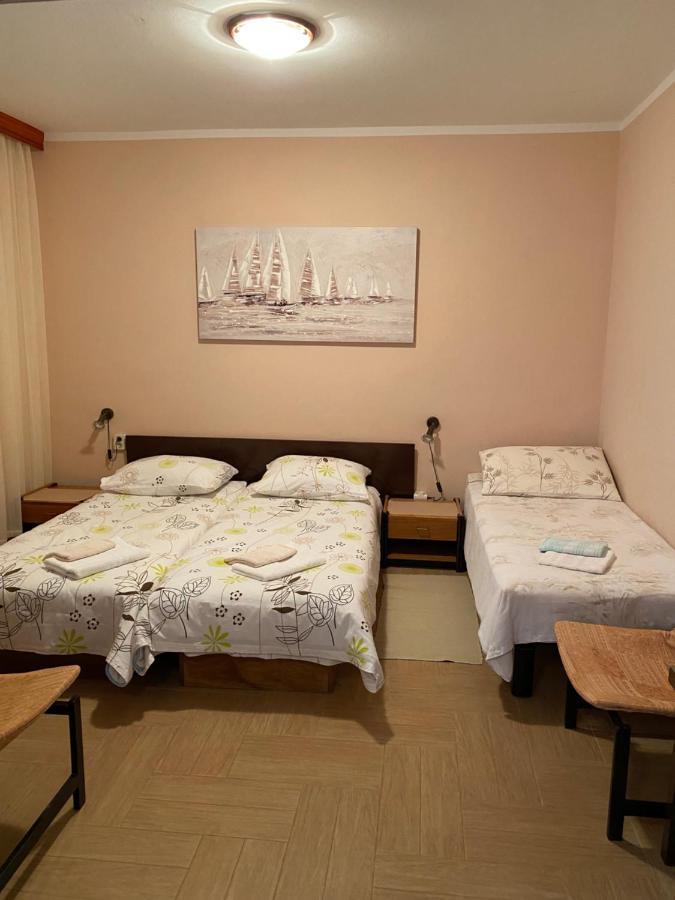 Apartment Mare Krk Milohnici Exterior foto