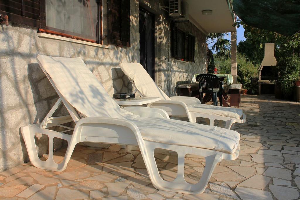 Apartment Mare Krk Milohnici Exterior foto